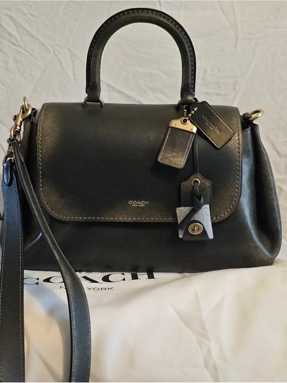 New Coach Slouchy Rogue in Green loved leather Satchel bag
